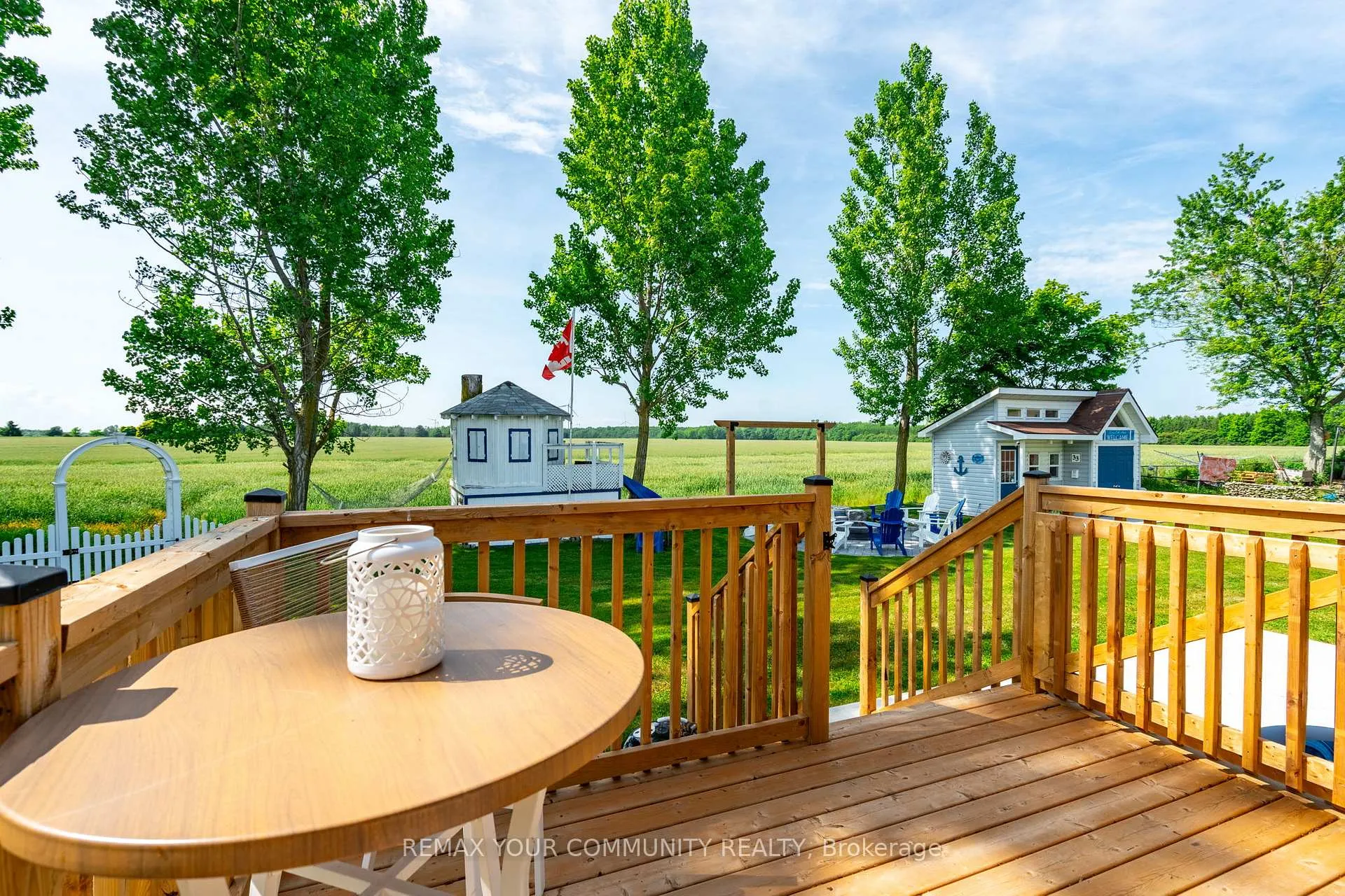 Photo 23 of 33 Fairwell Avenue, Haldimand — HOMEH