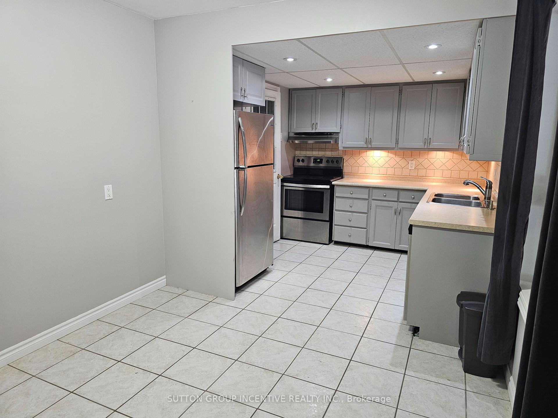 Photo 5 of 59 Baldwin Lane, Barrie, Allandale Heights — HOMEH