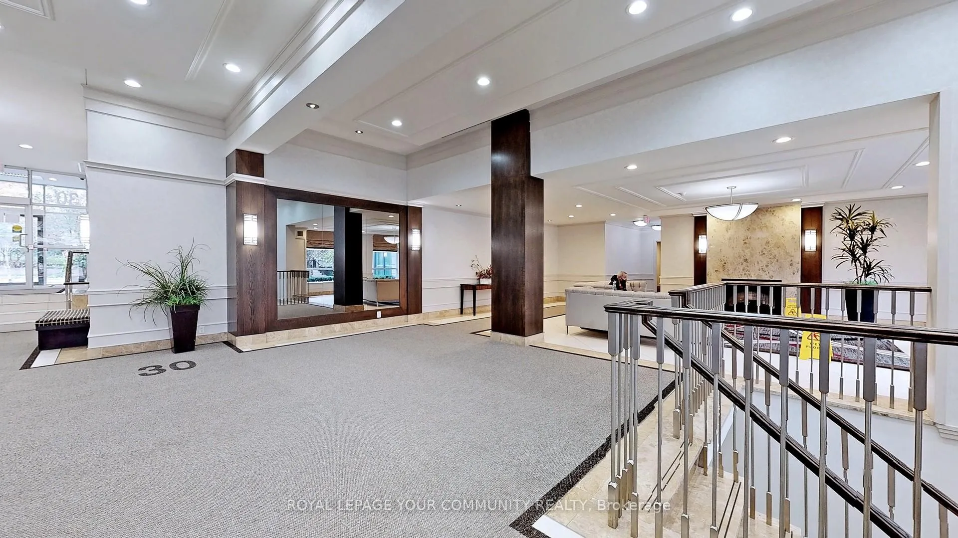 Photo 6 of Unit 1402, 20 North Park Road, Vaughan, Beverley Glen — HOMEH