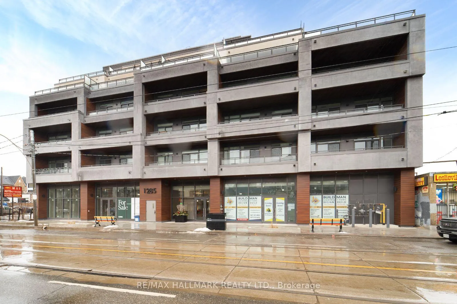 Front of Unit 407, 1285 Queen Street E