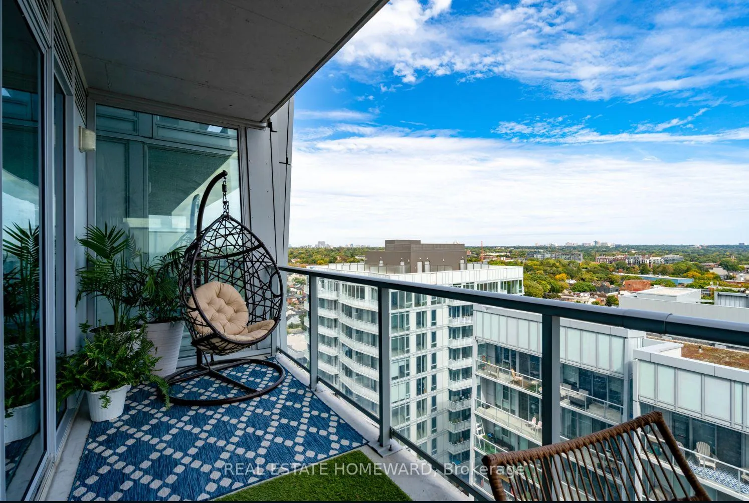 Photo 18 of Unit 1603, 15 Baseball Place, Toronto, South Riverdale — HOMEH