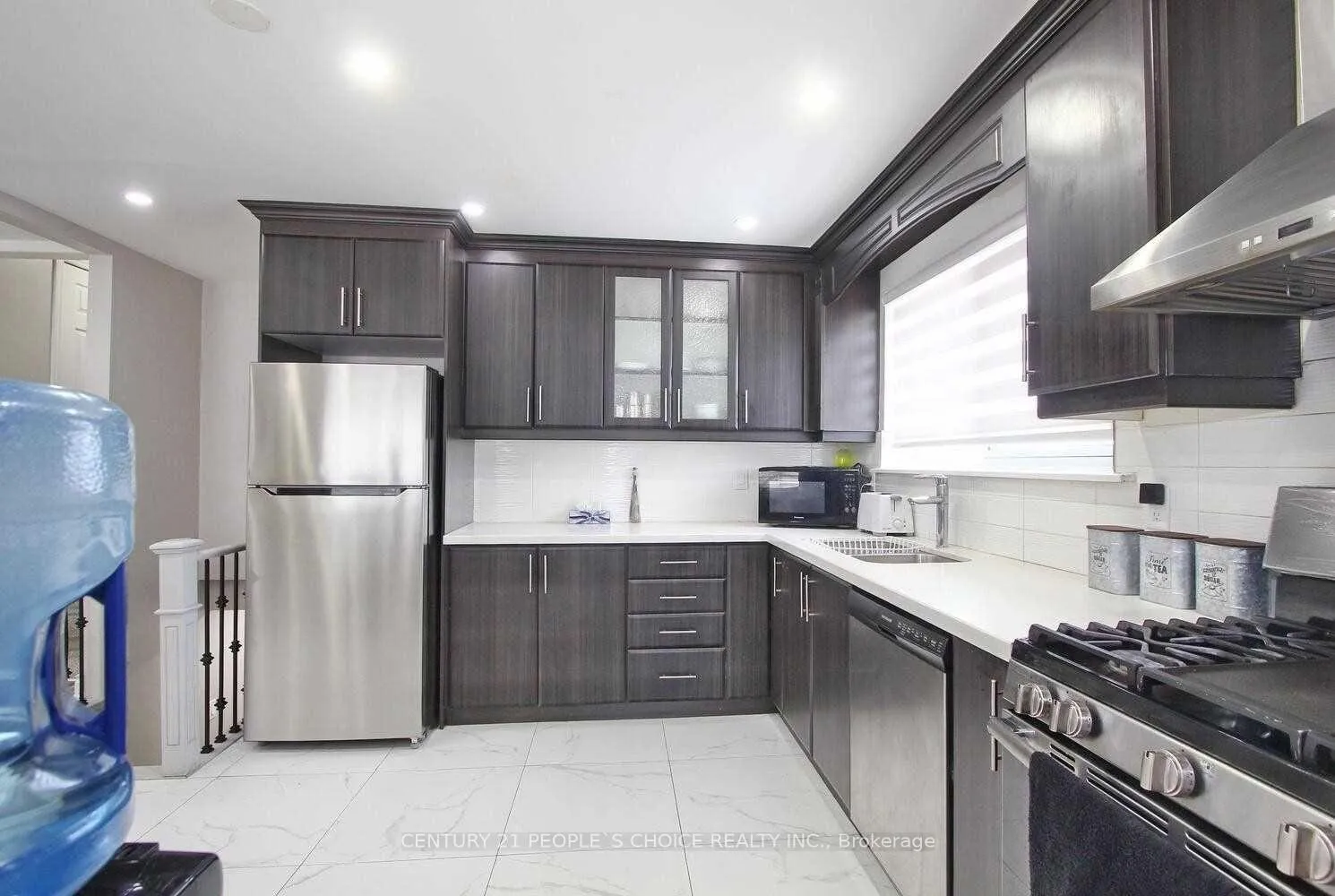 Photo 18 of 83 Fallingdale Crescent, Brampton, Southgate — HOMEH