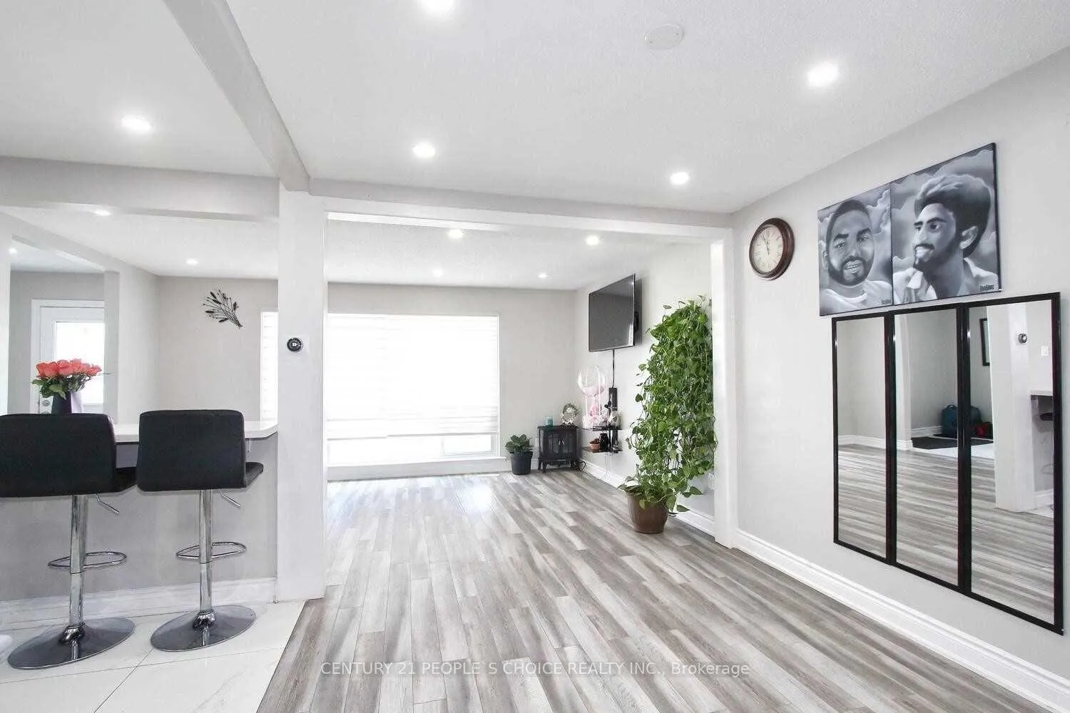 Photo 19 of 83 Fallingdale Crescent, Brampton, Southgate — HOMEH