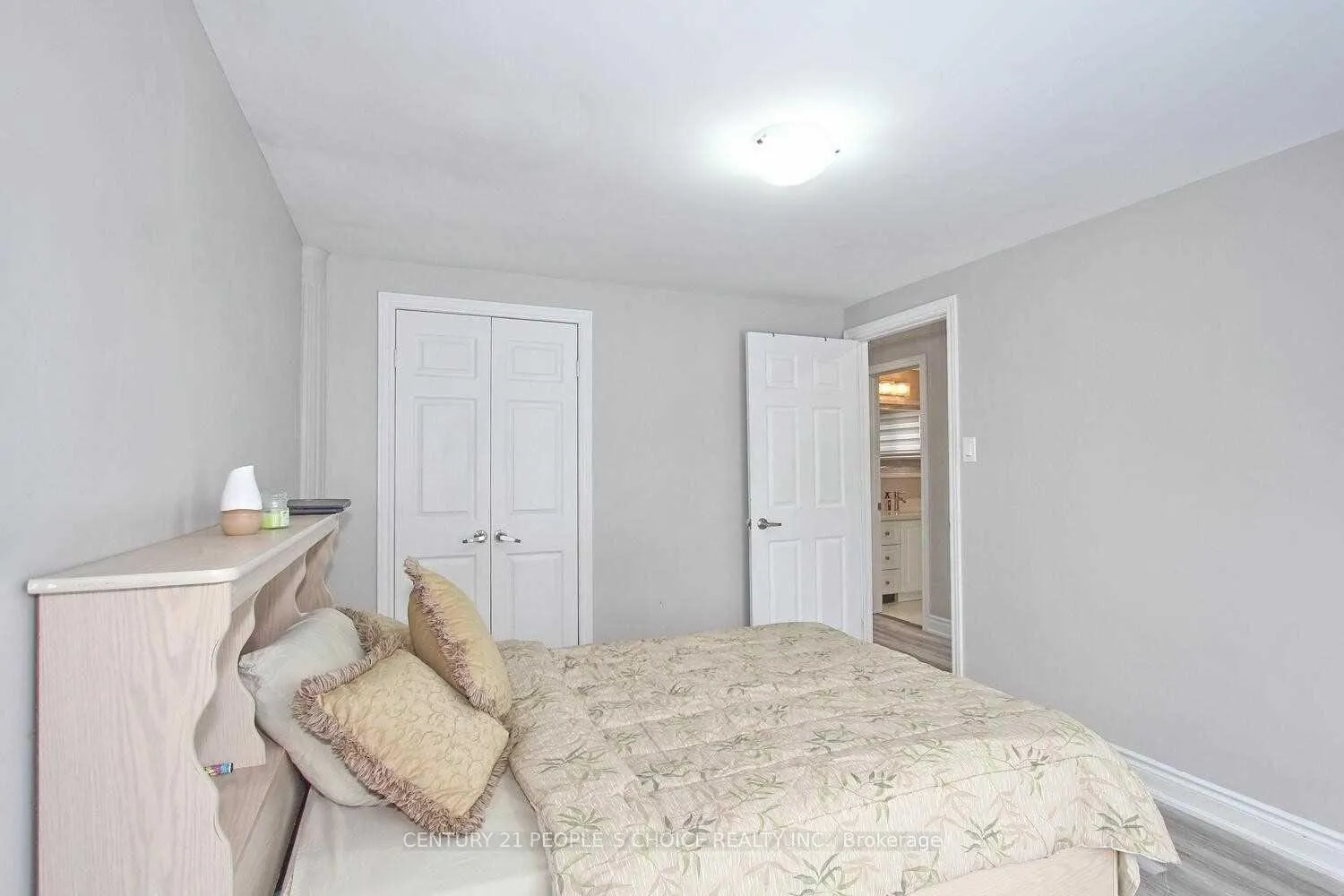 Photo 21 of 83 Fallingdale Crescent, Brampton, Southgate — HOMEH