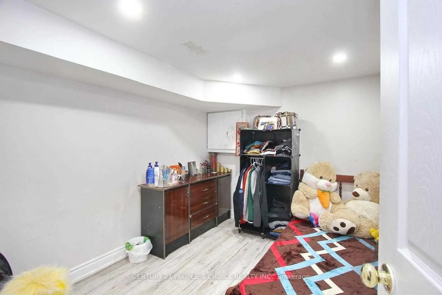 Photo 27 of 83 Fallingdale Crescent, Brampton, Southgate — HOMEH
