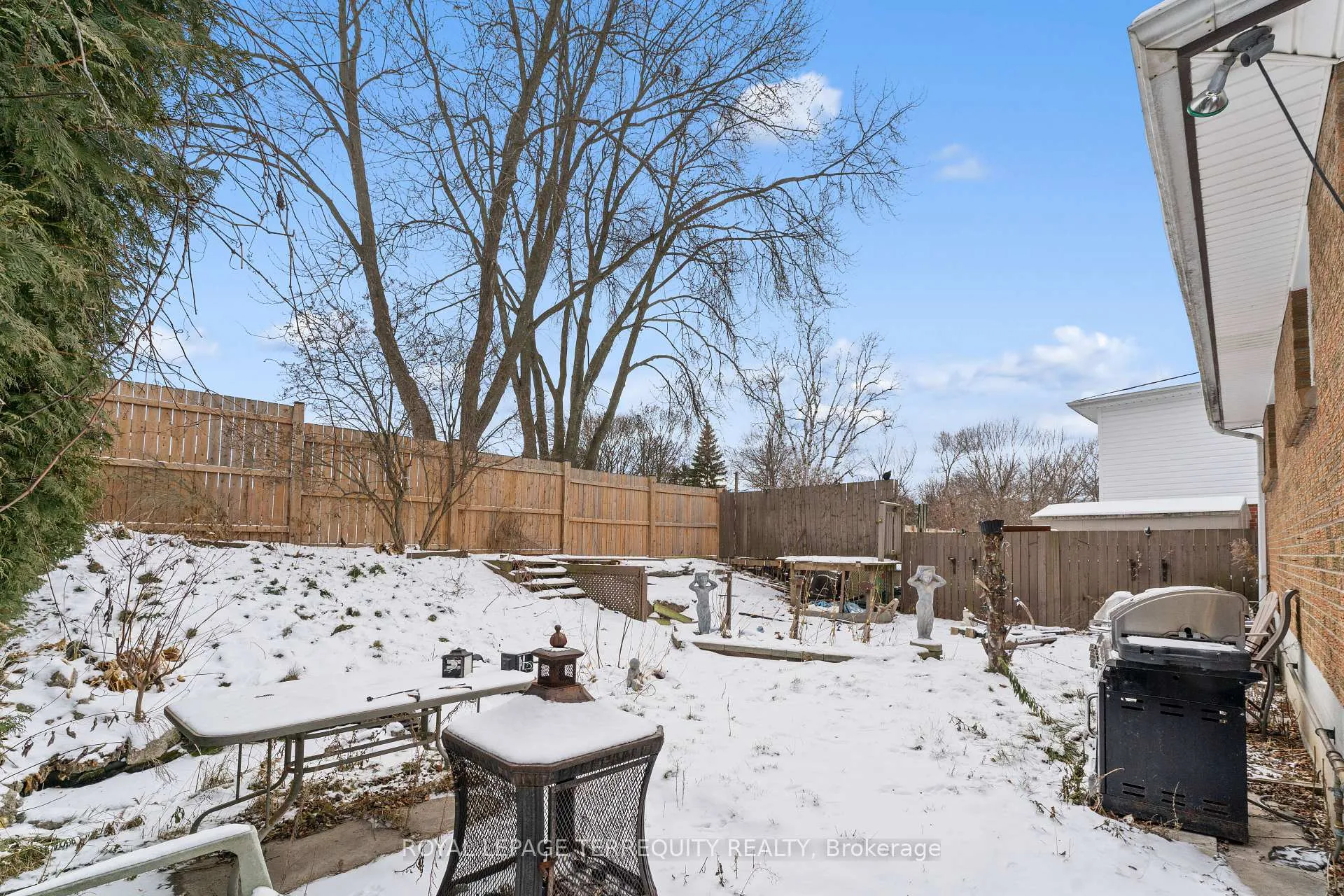 Photo 10 of Unit Main, 683 Adelaide Street E, Oshawa, Eastdale — HOMEH