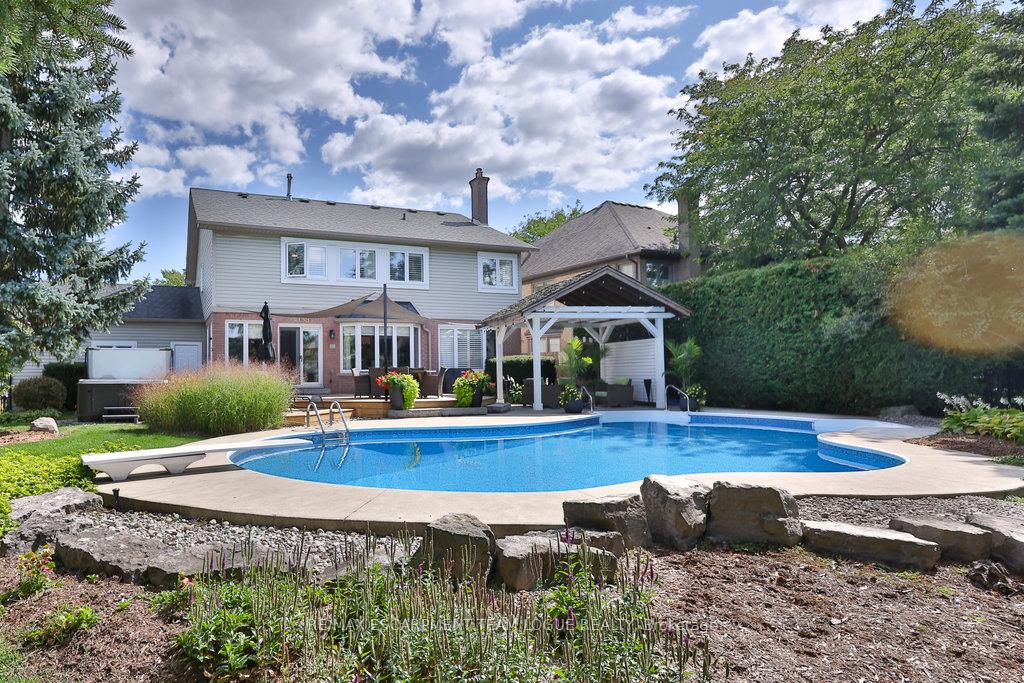 Photo 42 of 4135 Millcroft Park Drive, Burlington, Rose — HOMEH