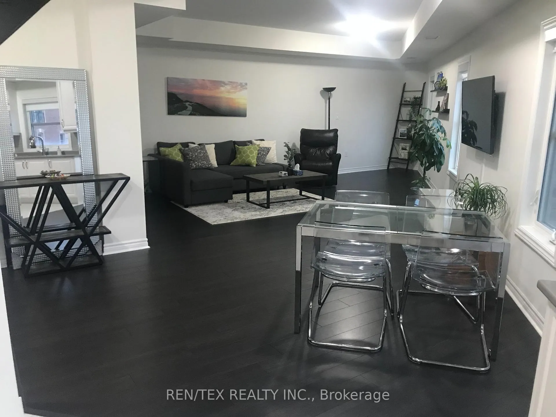 Photo 3 of Unit 218, 3905 Major Mackenzie Drive W, Vaughan, Vellore Village — HOMEH