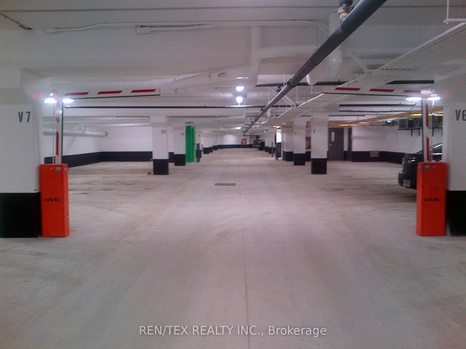 Photo 16 of Unit 218, 3905 Major Mackenzie Drive W, Vaughan, Vellore Village — HOMEH