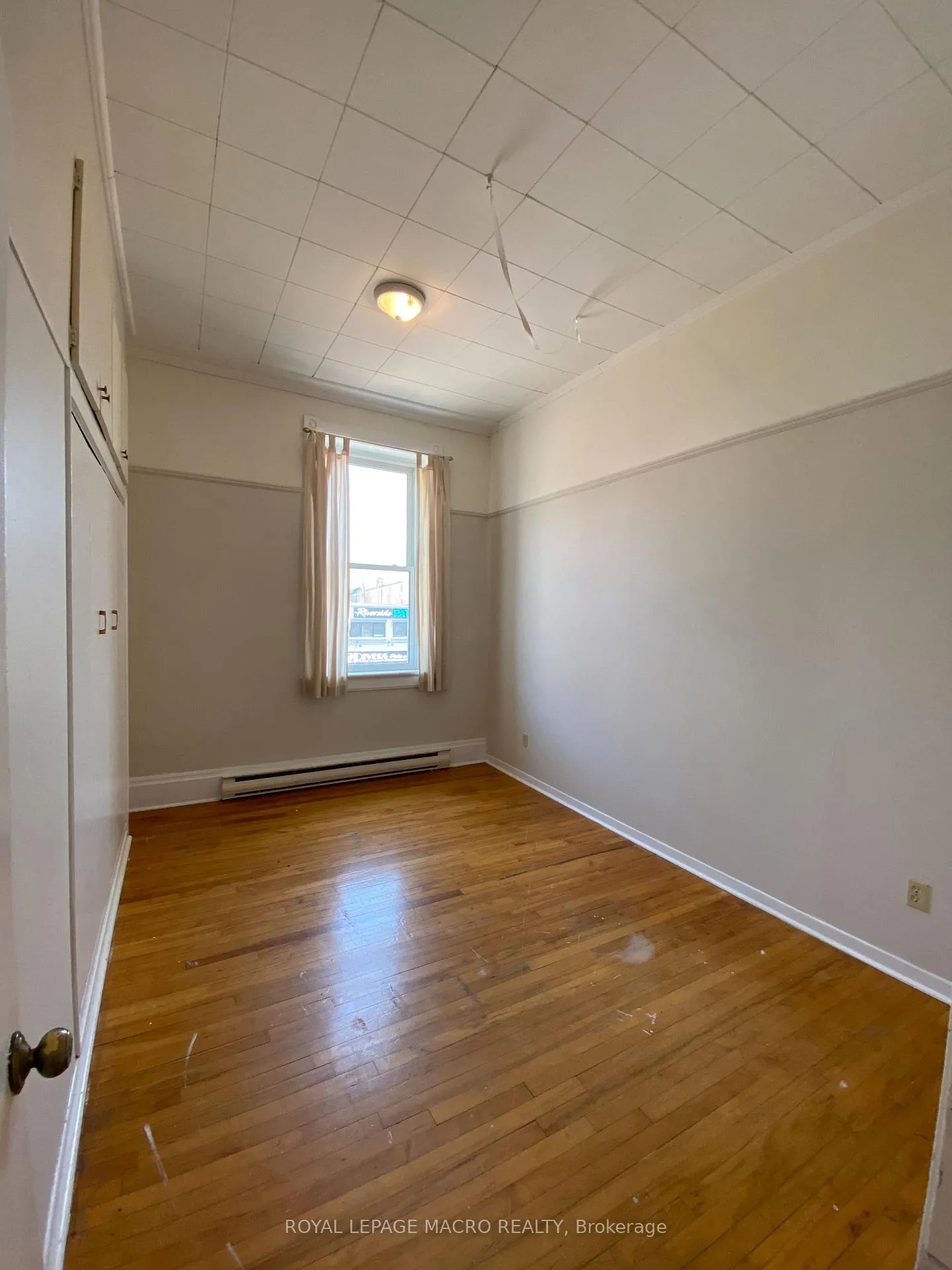 Photo 5 of Unit Unit C, 32 Grand River Street, Brant, Paris — HOMEH