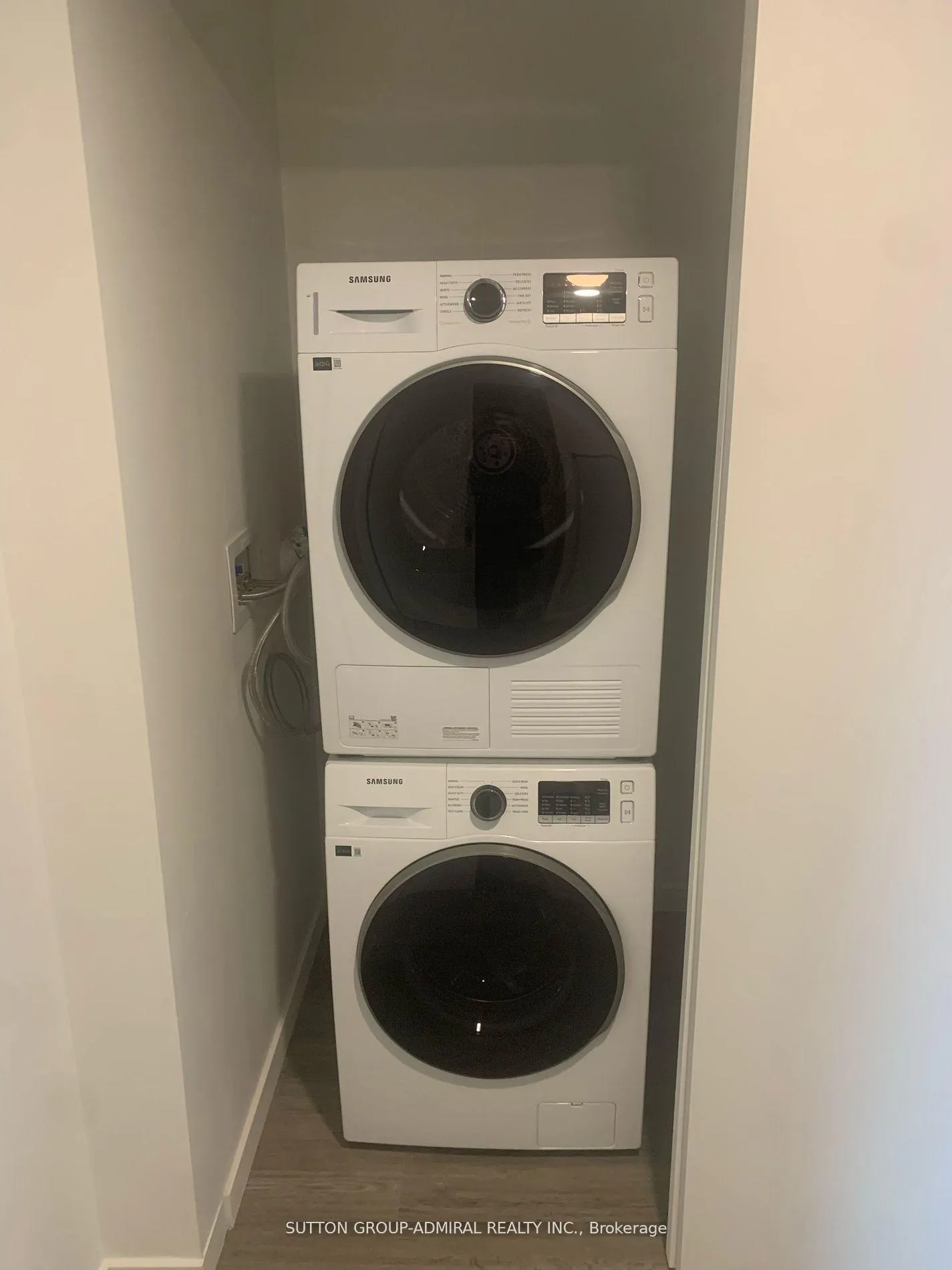 Photo 9 of Unit 522, 689 The Queensway, Etobicoke, Stonegate-Queensway — HOMEH