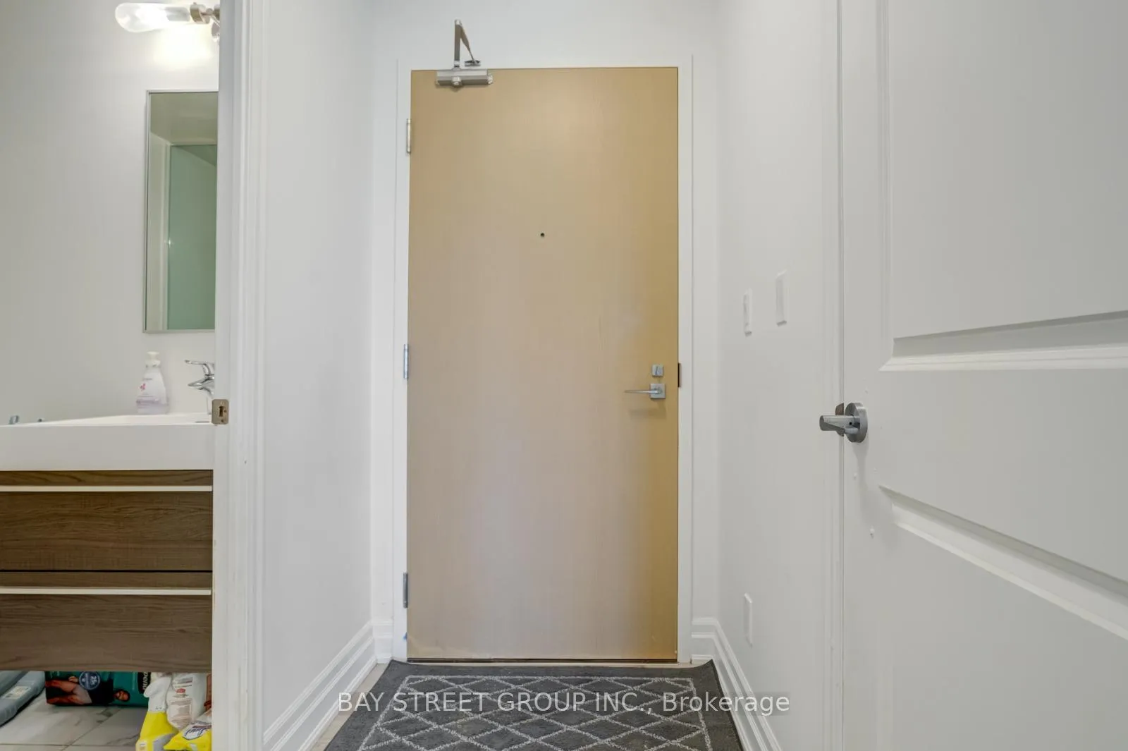Photo 4 of Unit 624, 10 Rouge Valley Drive W, Markham, Unionville — HOMEH