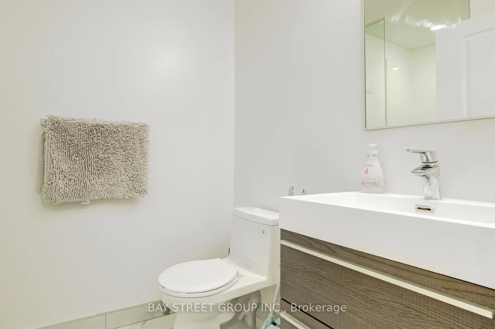 Photo 14 of Unit 624, 10 Rouge Valley Drive W, Markham, Unionville — HOMEH