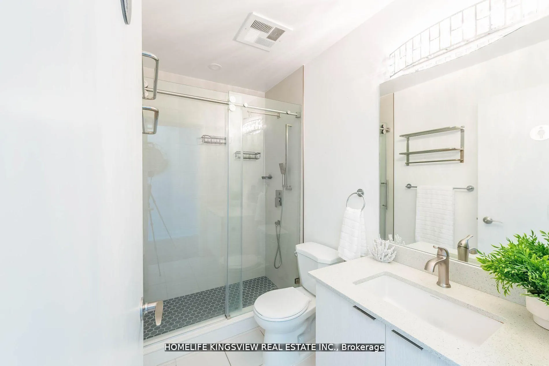 Photo 20 of Unit 808, 2910 Highway 7, Vaughan, Concord — HOMEH