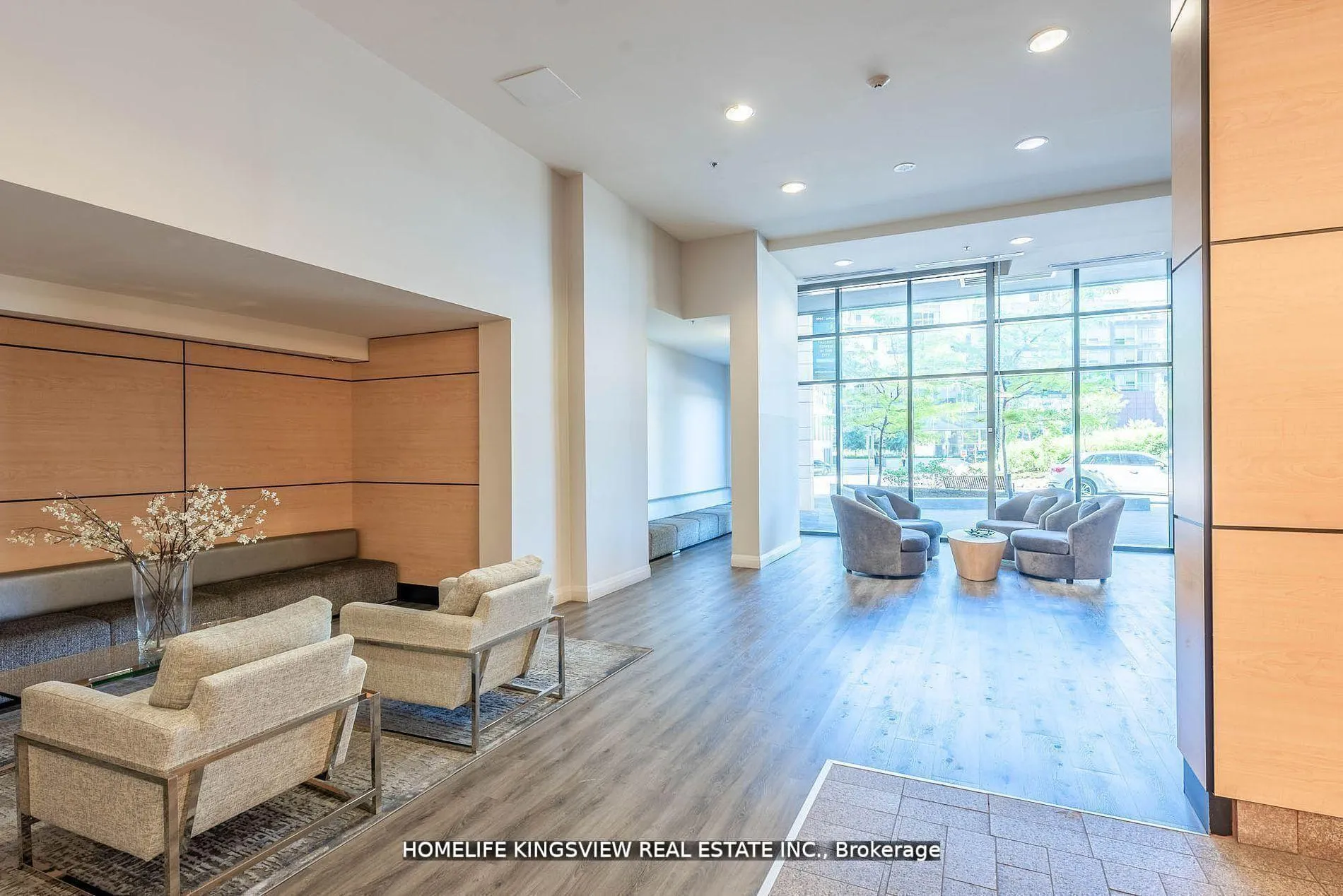 Photo 32 of Unit 808, 2910 Highway 7, Vaughan, Concord — HOMEH