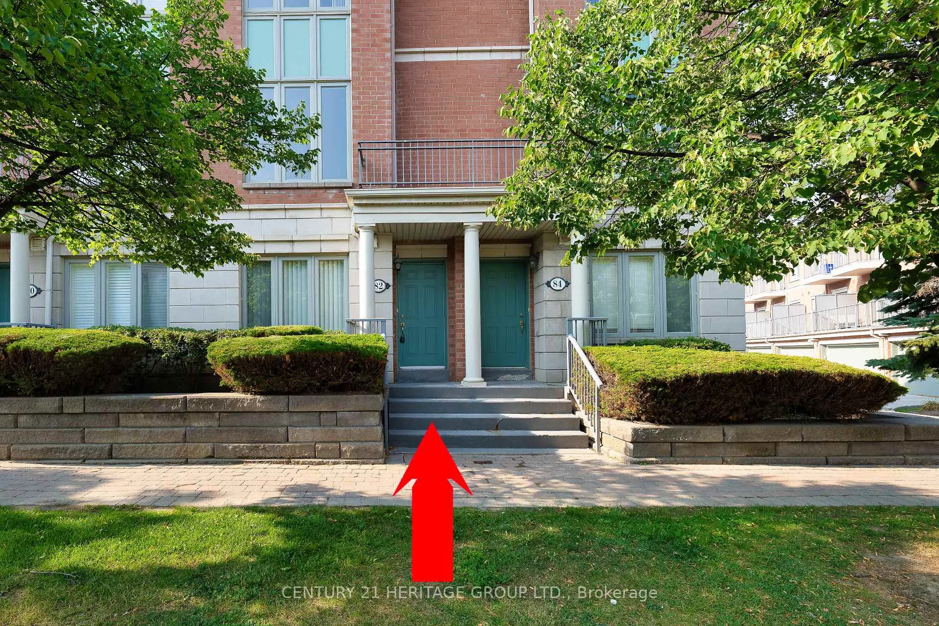 Photo 1 of 82 Suncrest Boulevard, Markham, Commerce Valley — HOMEH