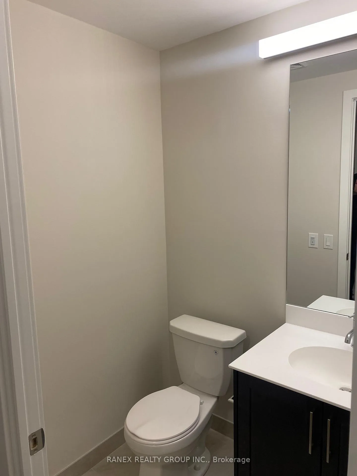 Photo 4 of Unit 439, 201 Brock Street, Whitby, Downtown Whitby — HOMEH