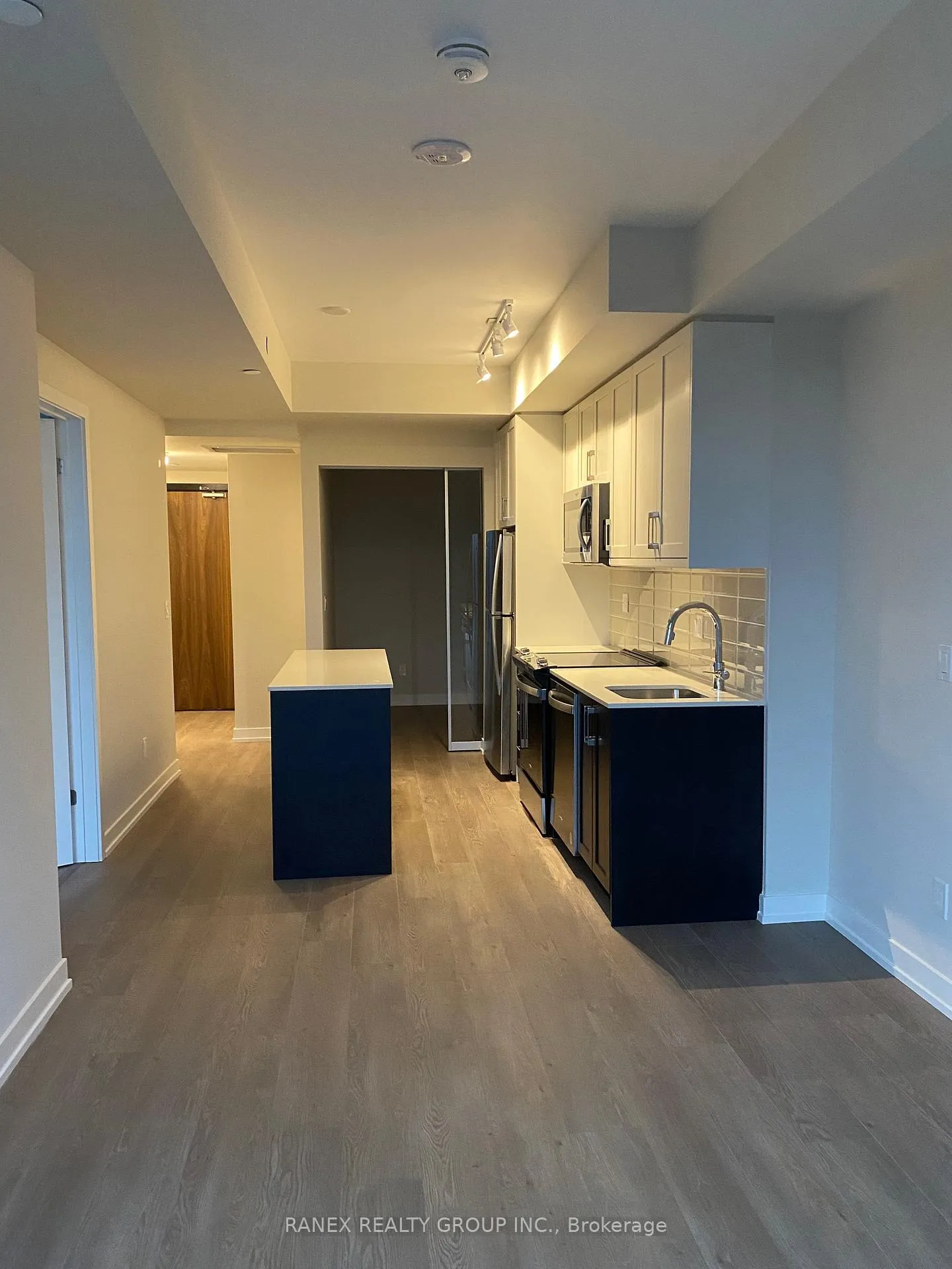 Photo 16 of Unit 439, 201 Brock Street, Whitby, Downtown Whitby — HOMEH