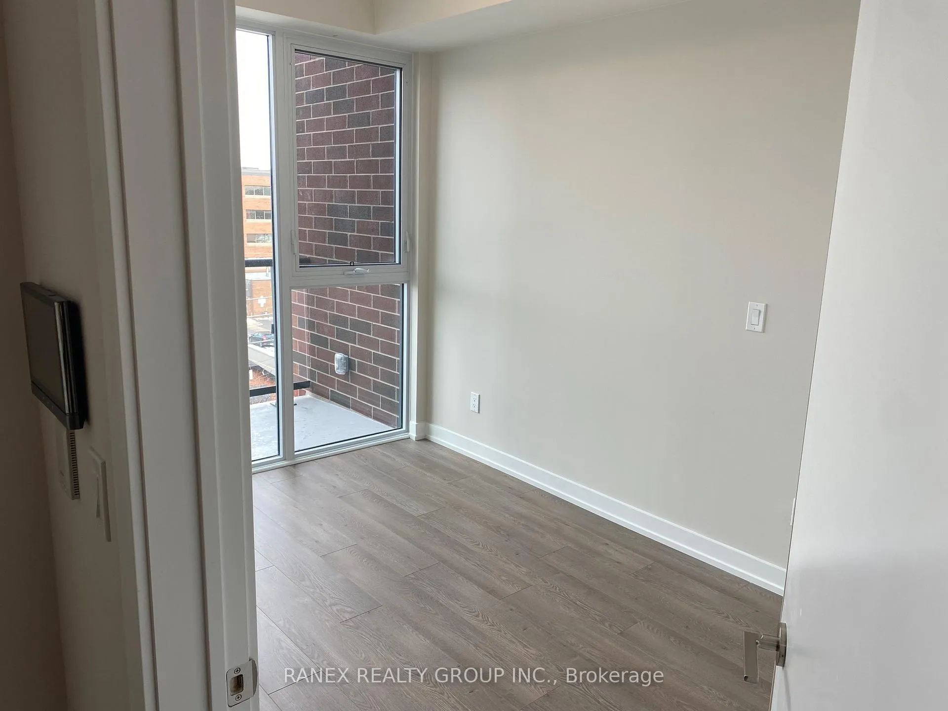 Photo 23 of Unit 439, 201 Brock Street, Whitby, Downtown Whitby — HOMEH
