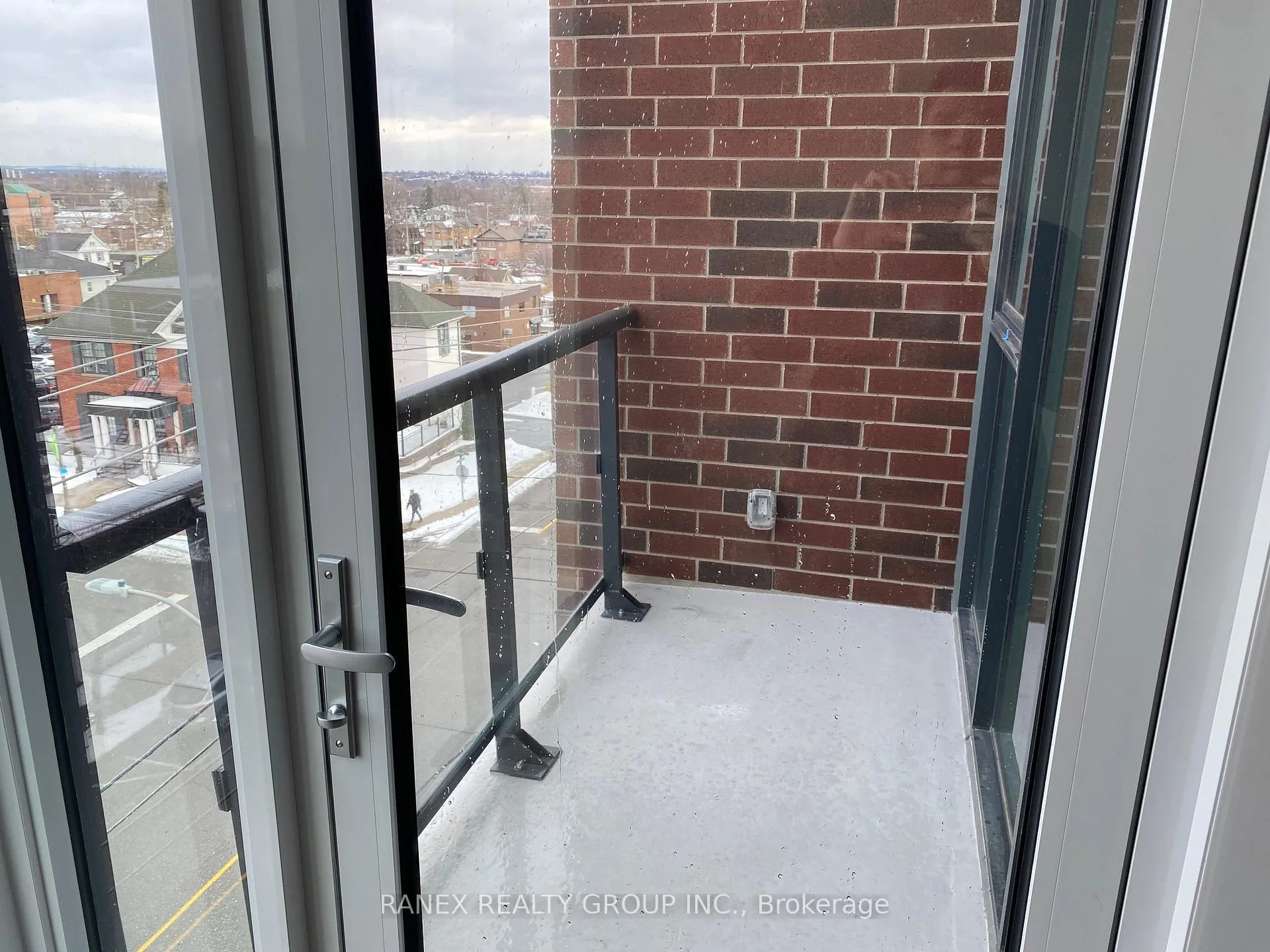 Photo 25 of Unit 439, 201 Brock Street, Whitby, Downtown Whitby — HOMEH