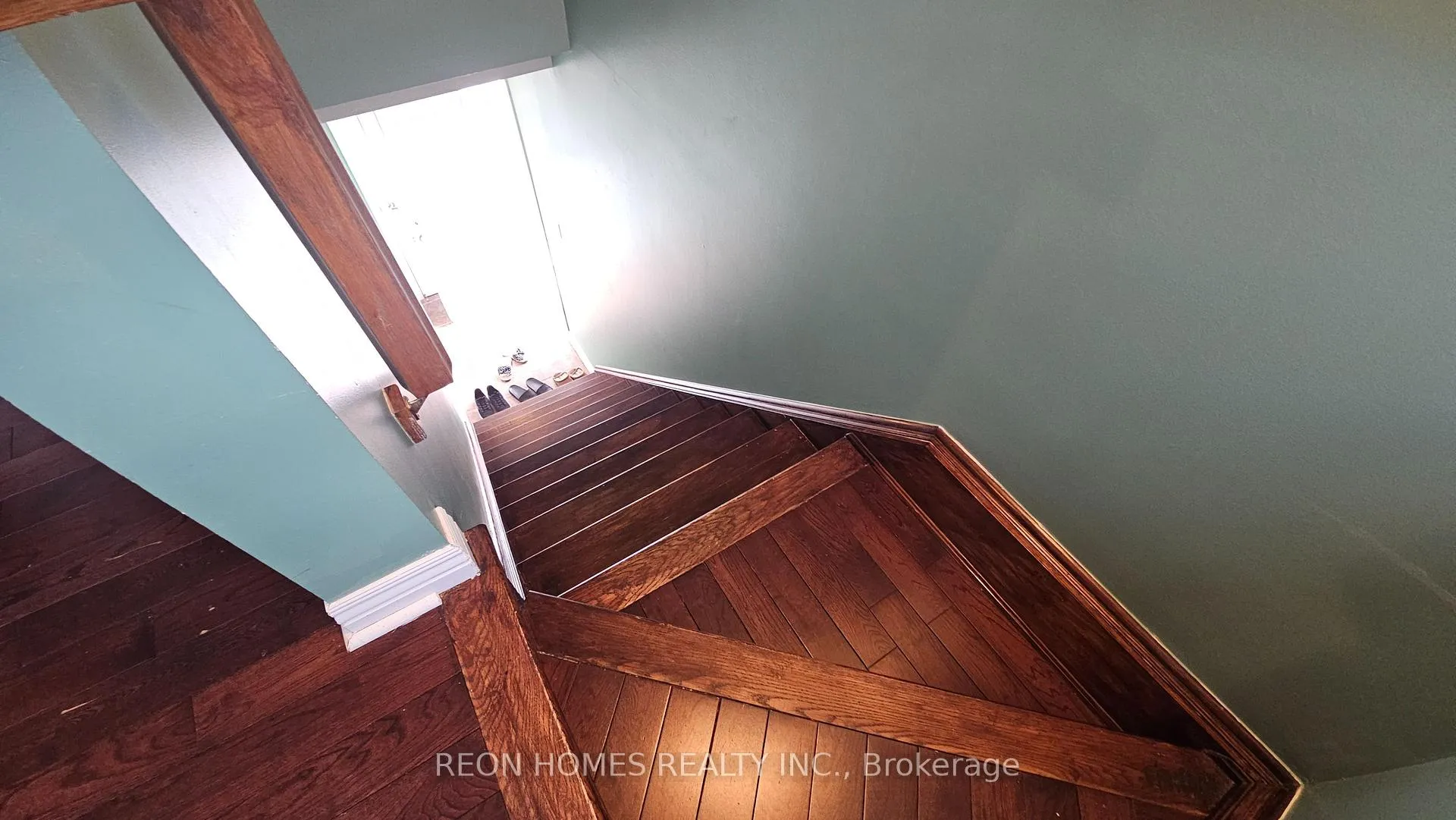 Photo 12 of Unit COACH HOUSE, 1 Chippenham Lane, Markham, Cornell — HOMEH