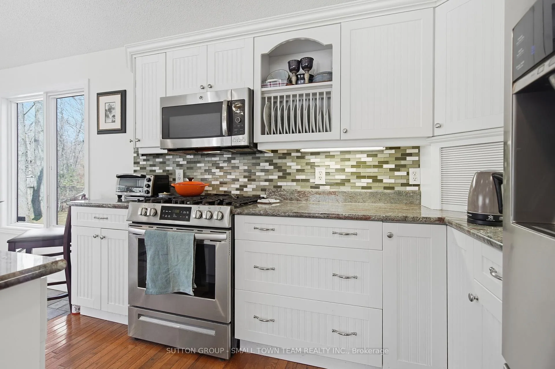 Photo 11 of 8816 Timberwood Trail, Lambton Shores, Grand Bend — HOMEH