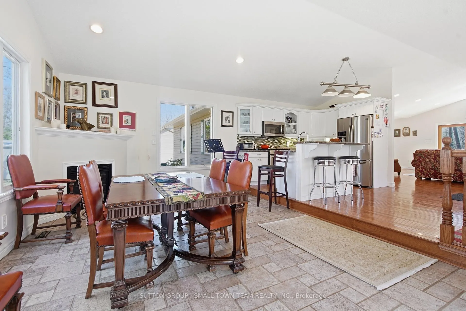 Photo 16 of 8816 Timberwood Trail, Lambton Shores, Grand Bend — HOMEH