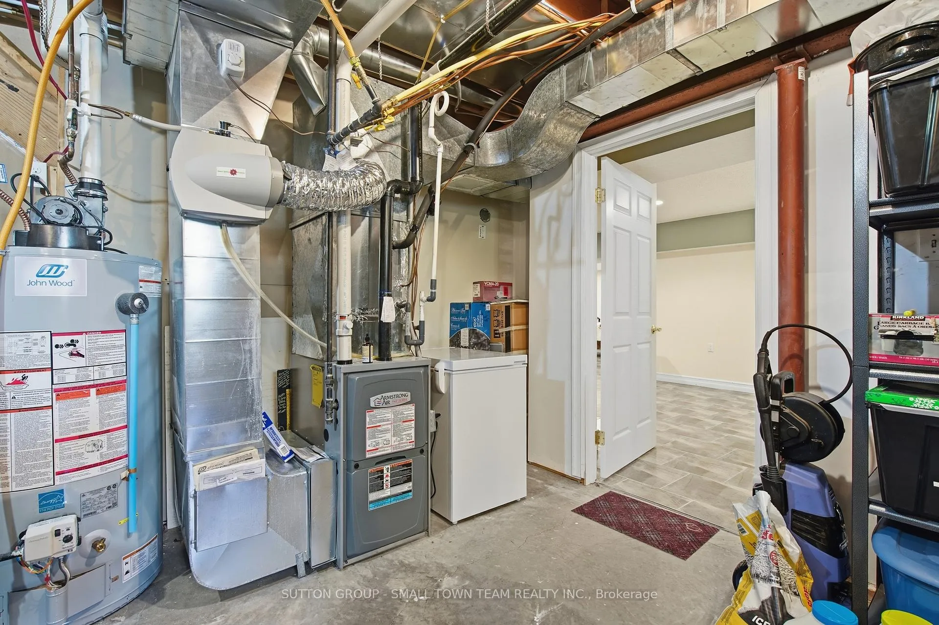 Photo 40 of 8816 Timberwood Trail, Lambton Shores, Grand Bend — HOMEH