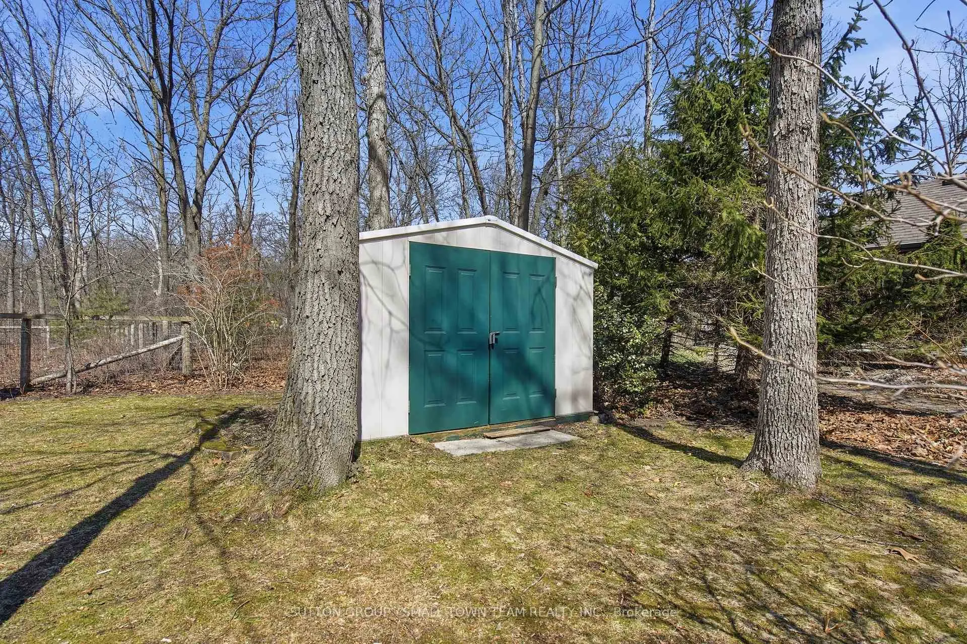 Photo 47 of 8816 Timberwood Trail, Lambton Shores, Grand Bend — HOMEH
