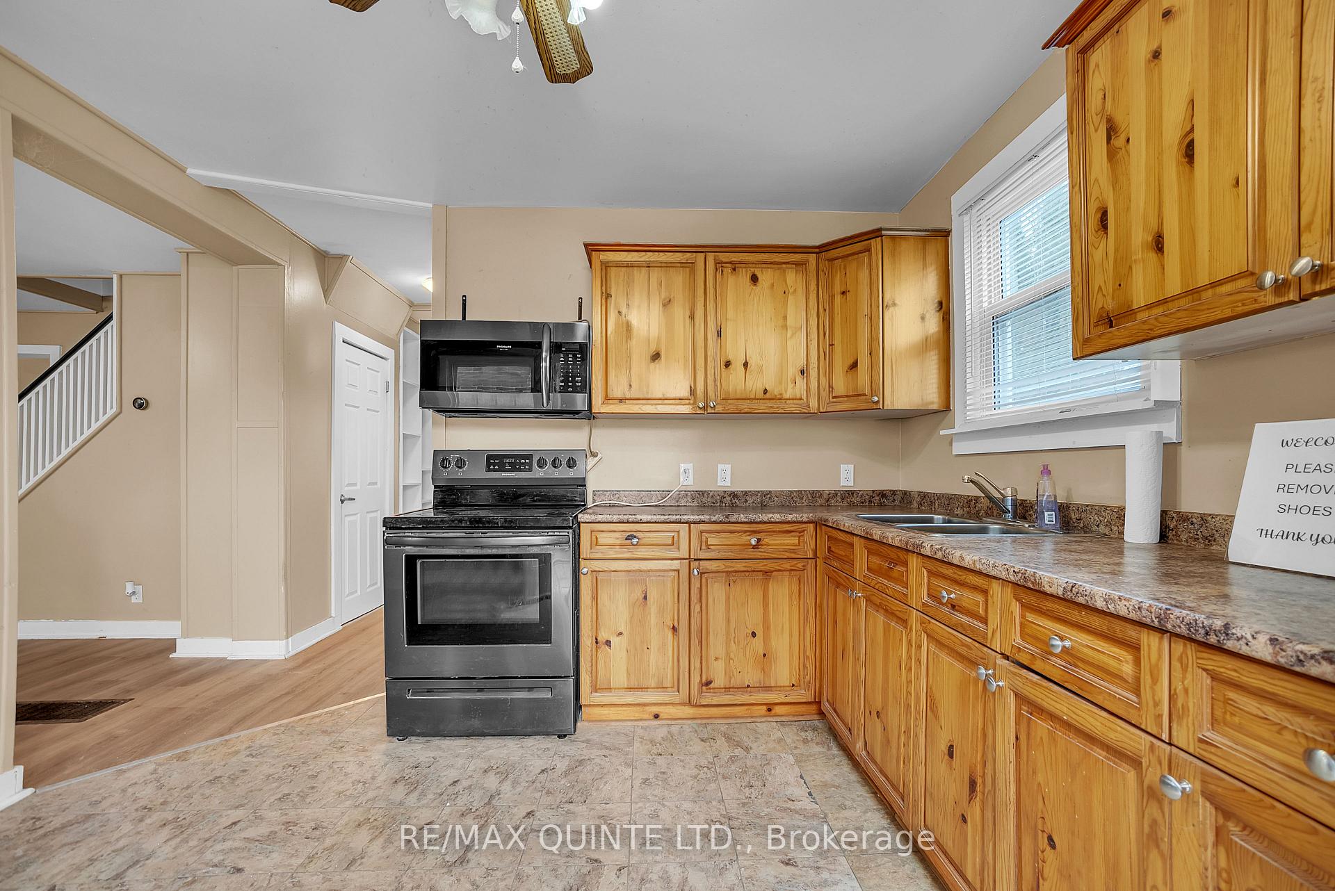 Photo 11 of 191 Wellington Street, Belleville, Belleville Ward — HOMEH