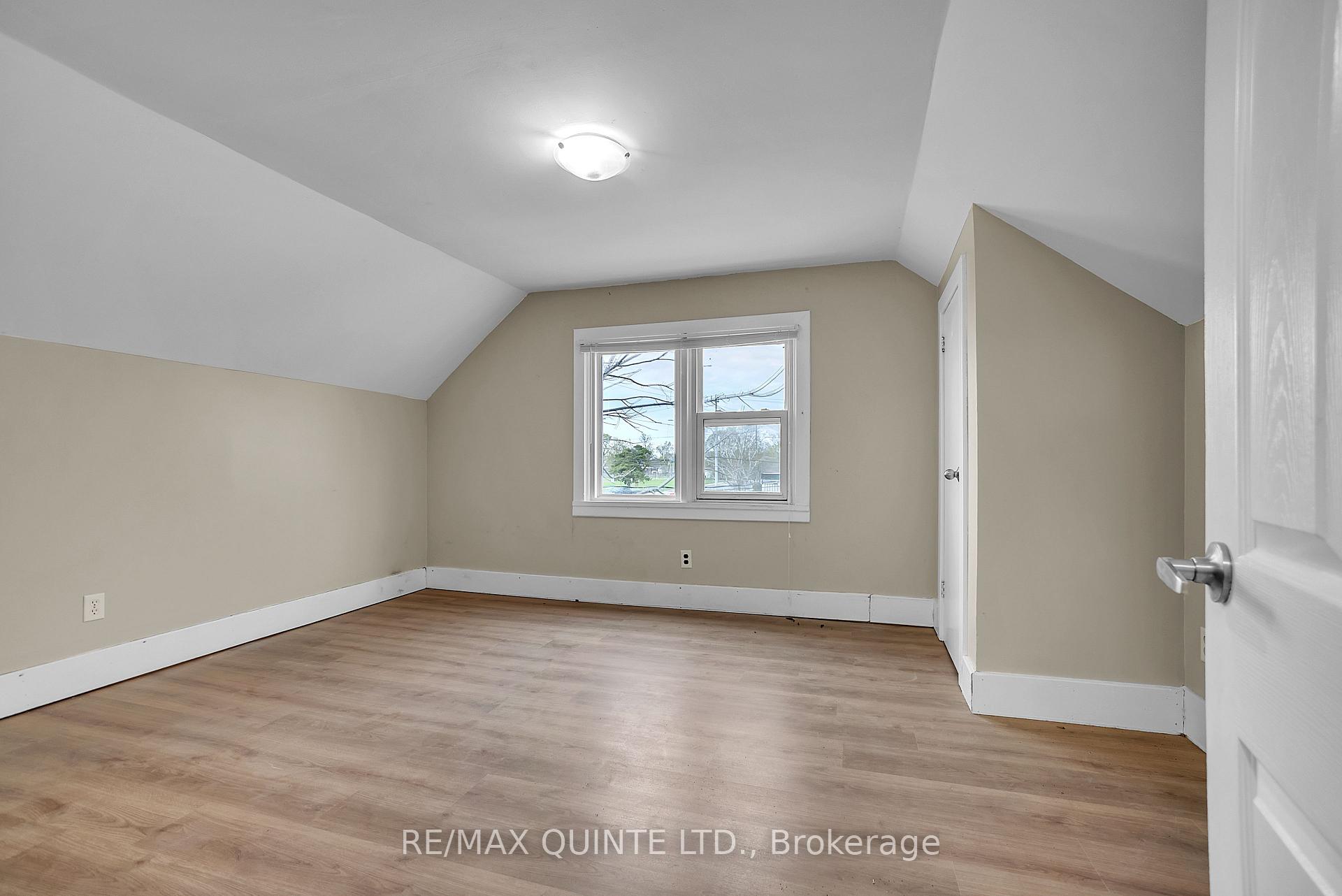 Photo 30 of 191 Wellington Street, Belleville, Belleville Ward — HOMEH
