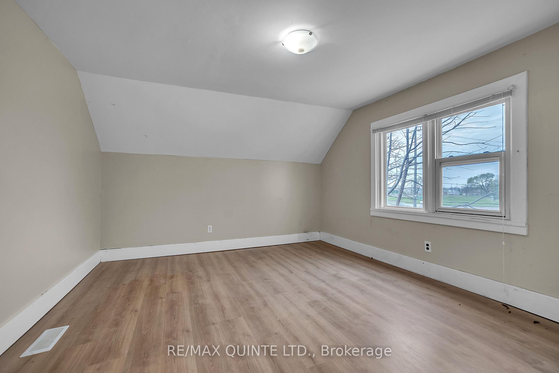 Photo 31 of 191 Wellington Street, Belleville, Belleville Ward — HOMEH