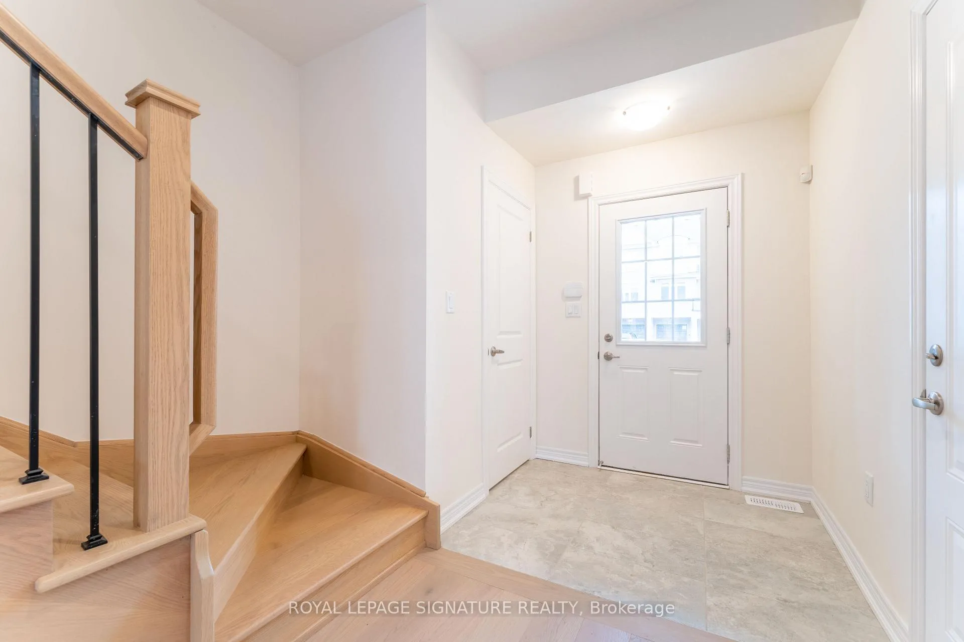 Photo 5 of 143 Sonoma Lane, Hamilton, Winona — HOMEH