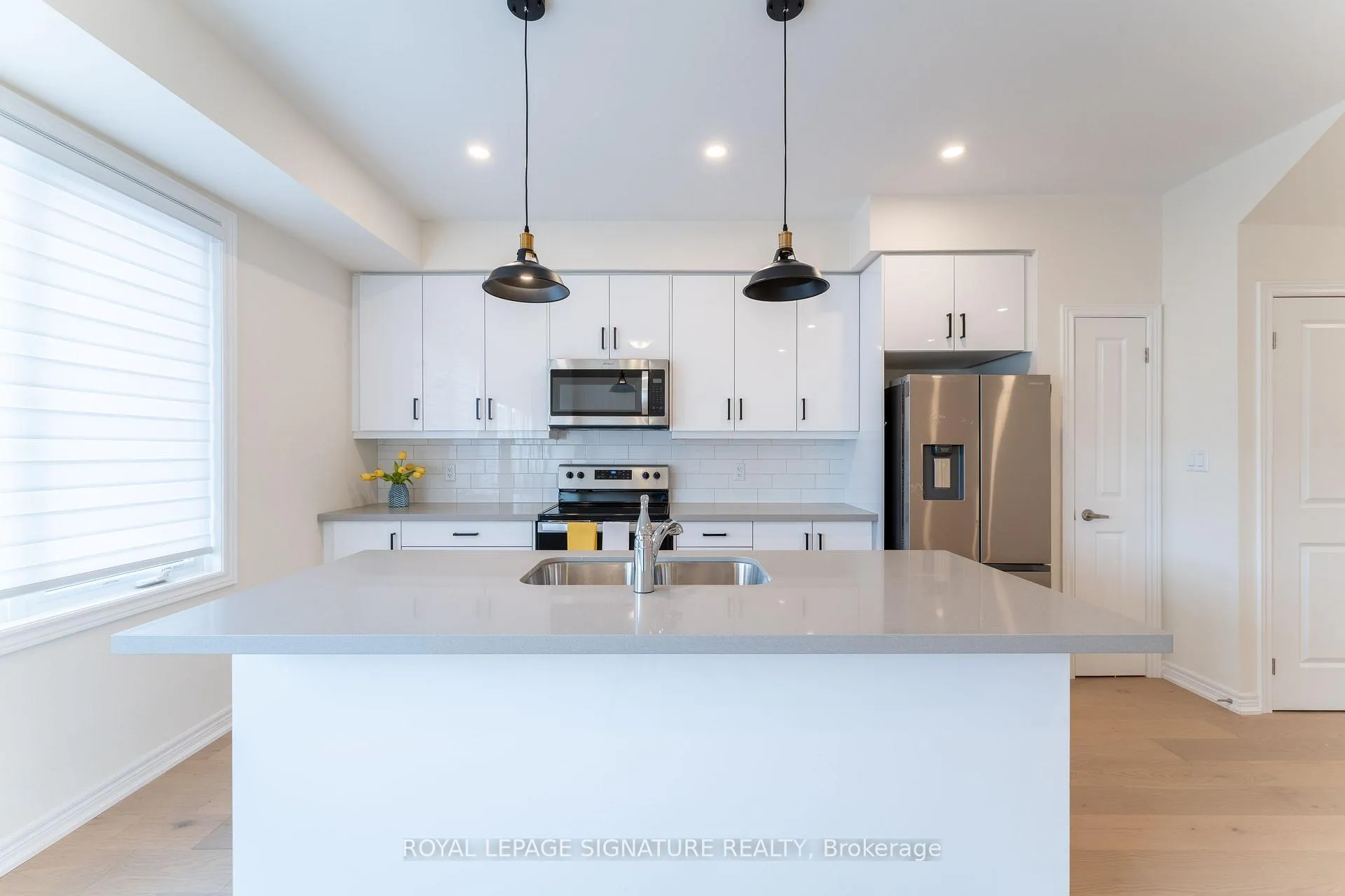 Photo 9 of 143 Sonoma Lane, Hamilton, Winona — HOMEH
