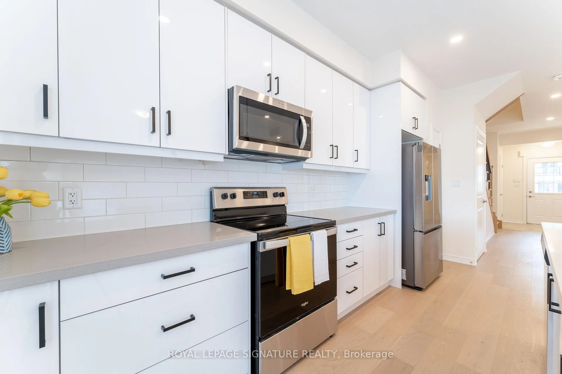 Photo 11 of 143 Sonoma Lane, Hamilton, Winona — HOMEH