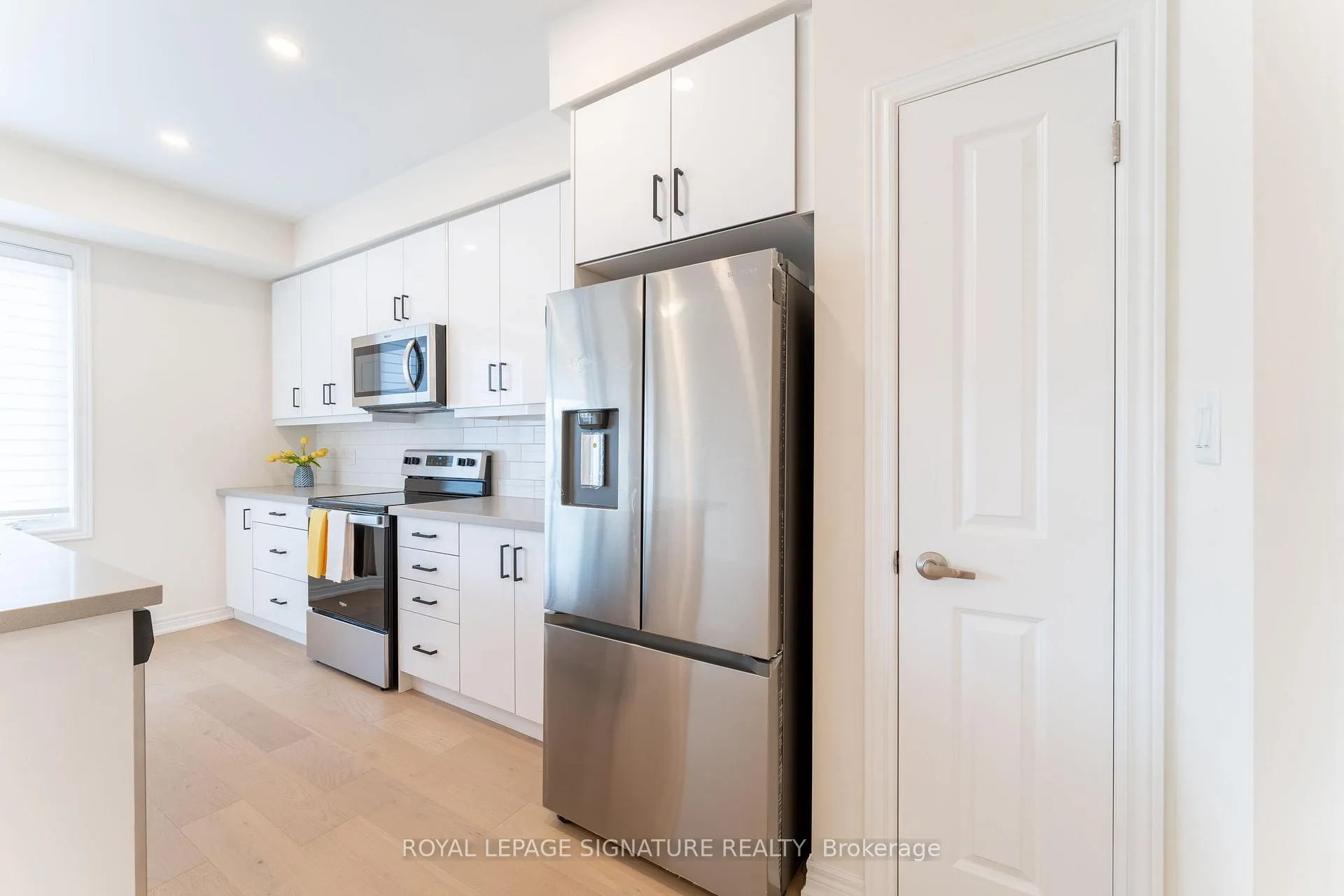 Photo 14 of 143 Sonoma Lane, Hamilton, Winona — HOMEH