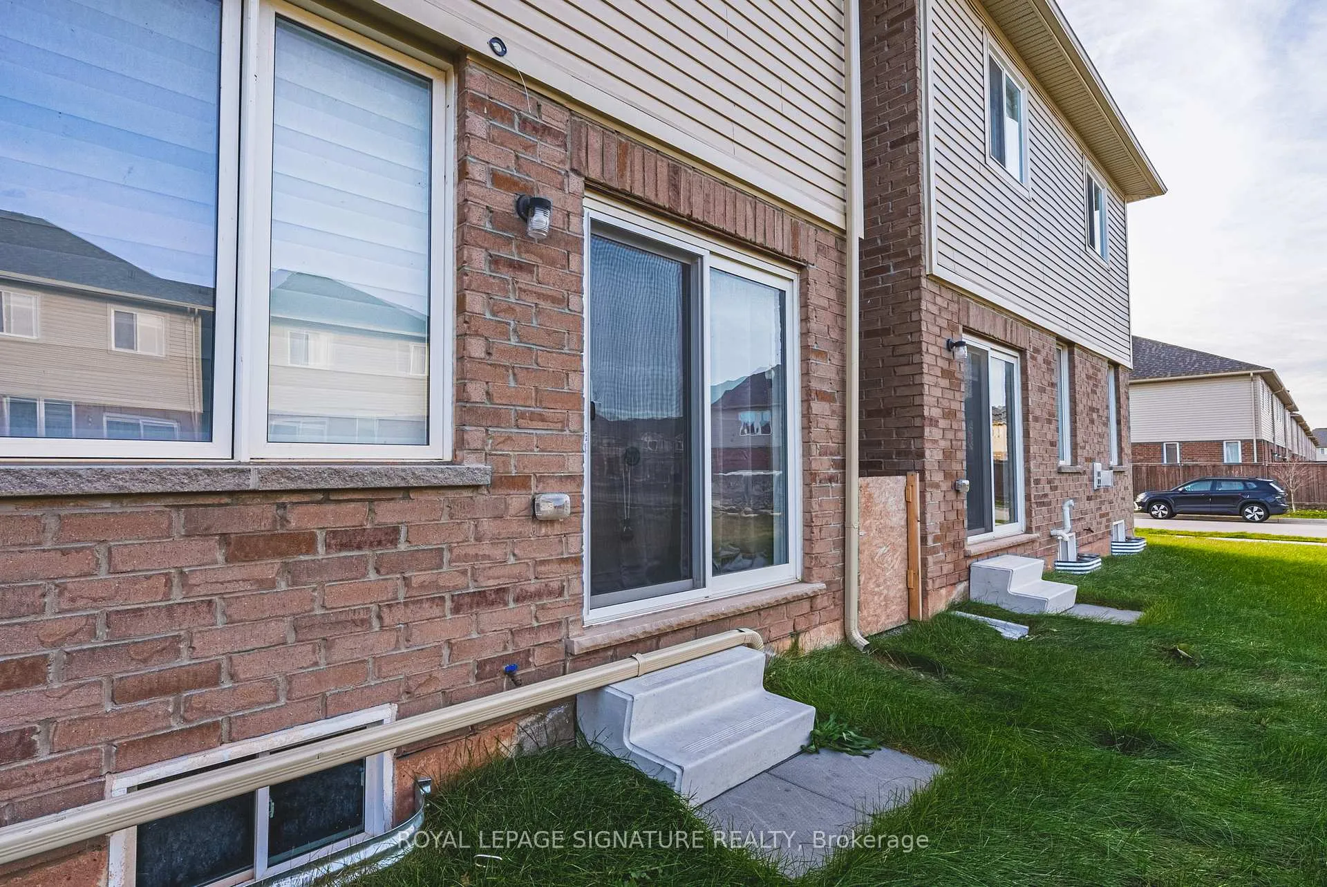 Photo 36 of 143 Sonoma Lane, Hamilton, Winona — HOMEH