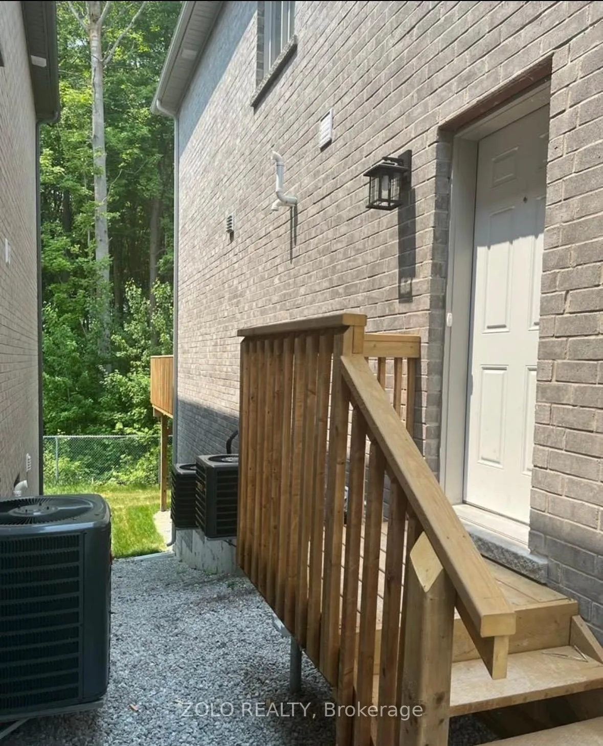 Photo 3 of Unit Lower, 11 Franklin Trail, Barrie, Rural Barrie Southwest — HOMEH