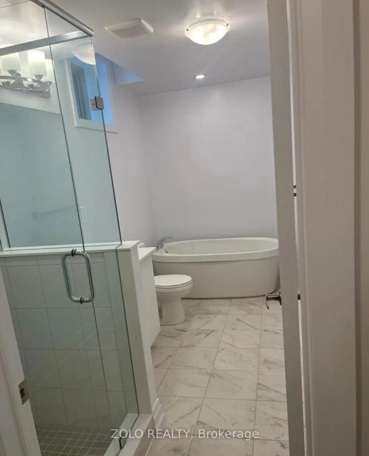 Photo 13 of Unit Lower, 11 Franklin Trail, Barrie, Rural Barrie Southwest — HOMEH