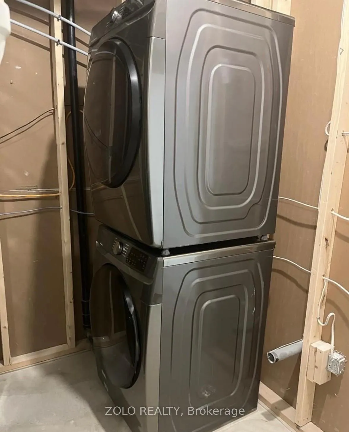 Photo 19 of Unit Lower, 11 Franklin Trail, Barrie, Rural Barrie Southwest — HOMEH