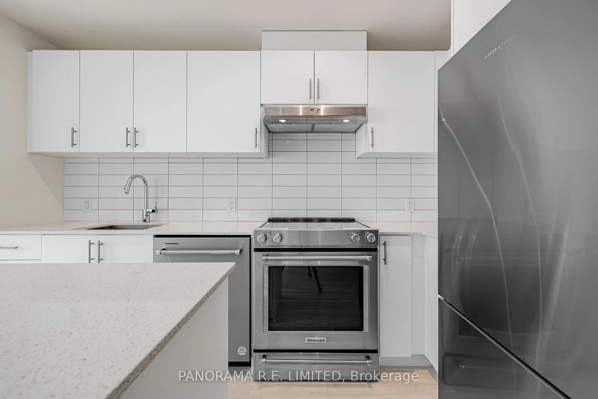 Photo 7 of Unit 606, 9000 Jane Street, Vaughan, Vellore Village — HOMEH