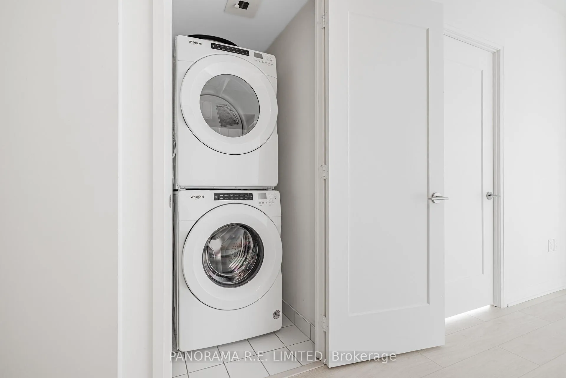 Photo 15 of Unit 606, 9000 Jane Street, Vaughan, Vellore Village — HOMEH