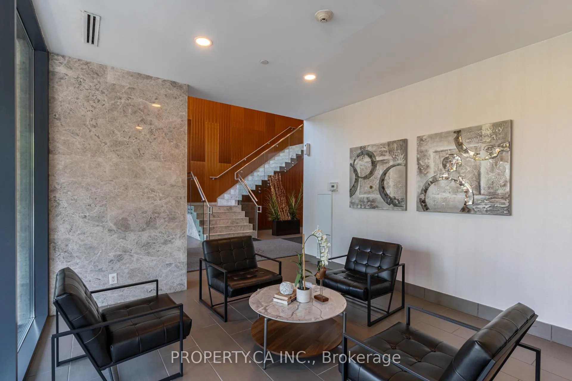 Photo 3 of Unit 210A, 4700 Highway 7 Road, Vaughan, East Woodbridge — HOMEH