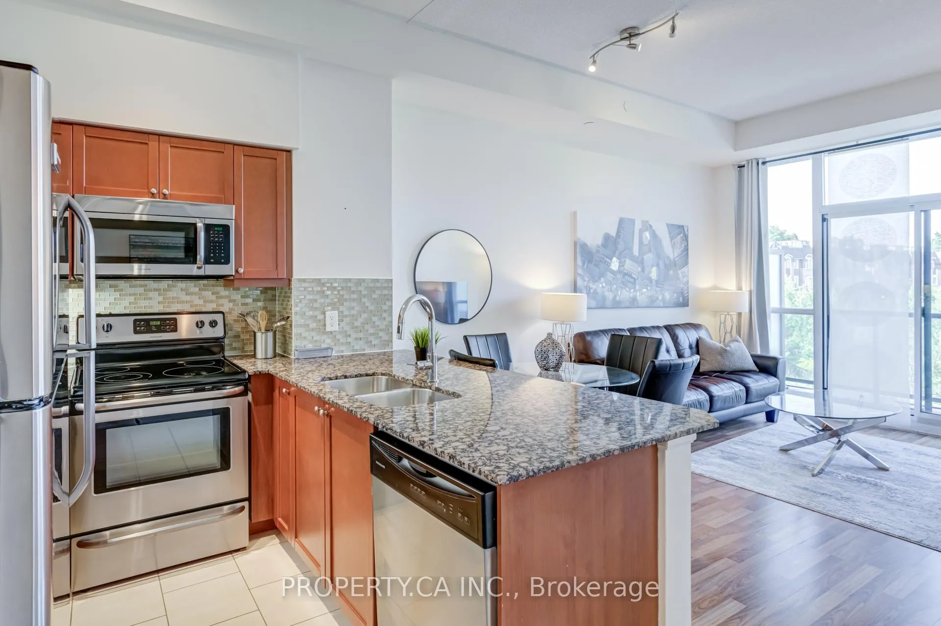 Photo 10 of Unit 210A, 4700 Highway 7 Road, Vaughan, East Woodbridge — HOMEH