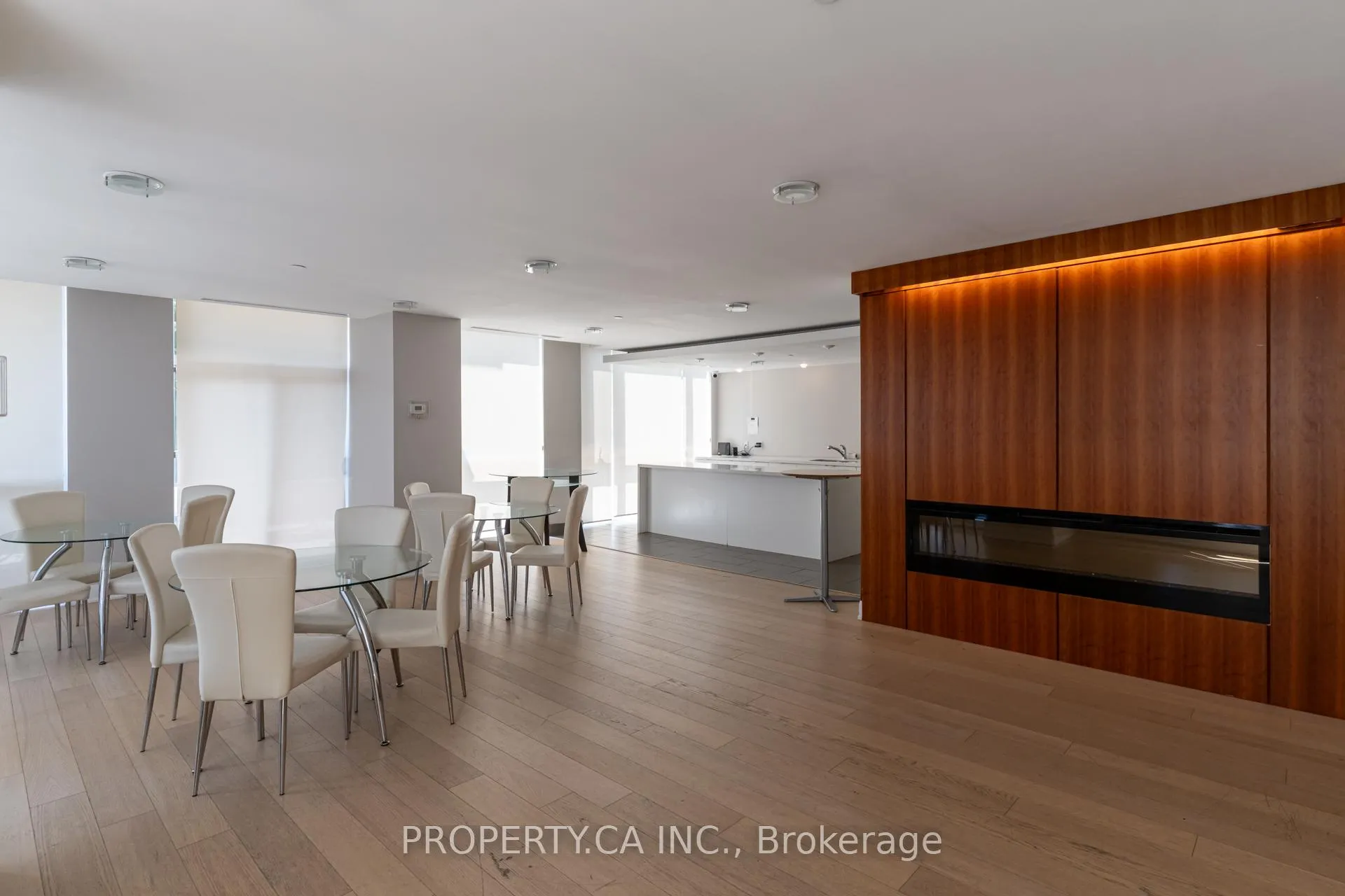 Photo 25 of Unit 210A, 4700 Highway 7 Road, Vaughan, East Woodbridge — HOMEH