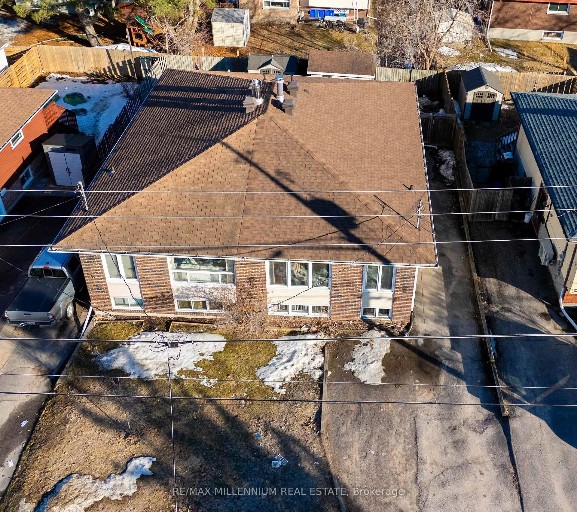 Photo 12 of 8 Plumtree Place, North Bay, Ferris — HOMEH