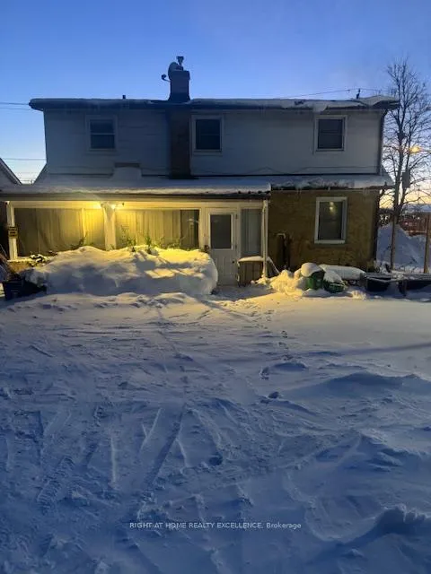 Photo 26 of Unit Unit # 2 ( Backside ), 52 Bruce Street, Kitchener — HOMEH