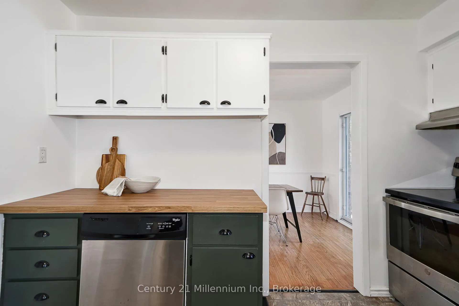 Photo 11 of 22 Dickson Road, Collingwood — HOMEH