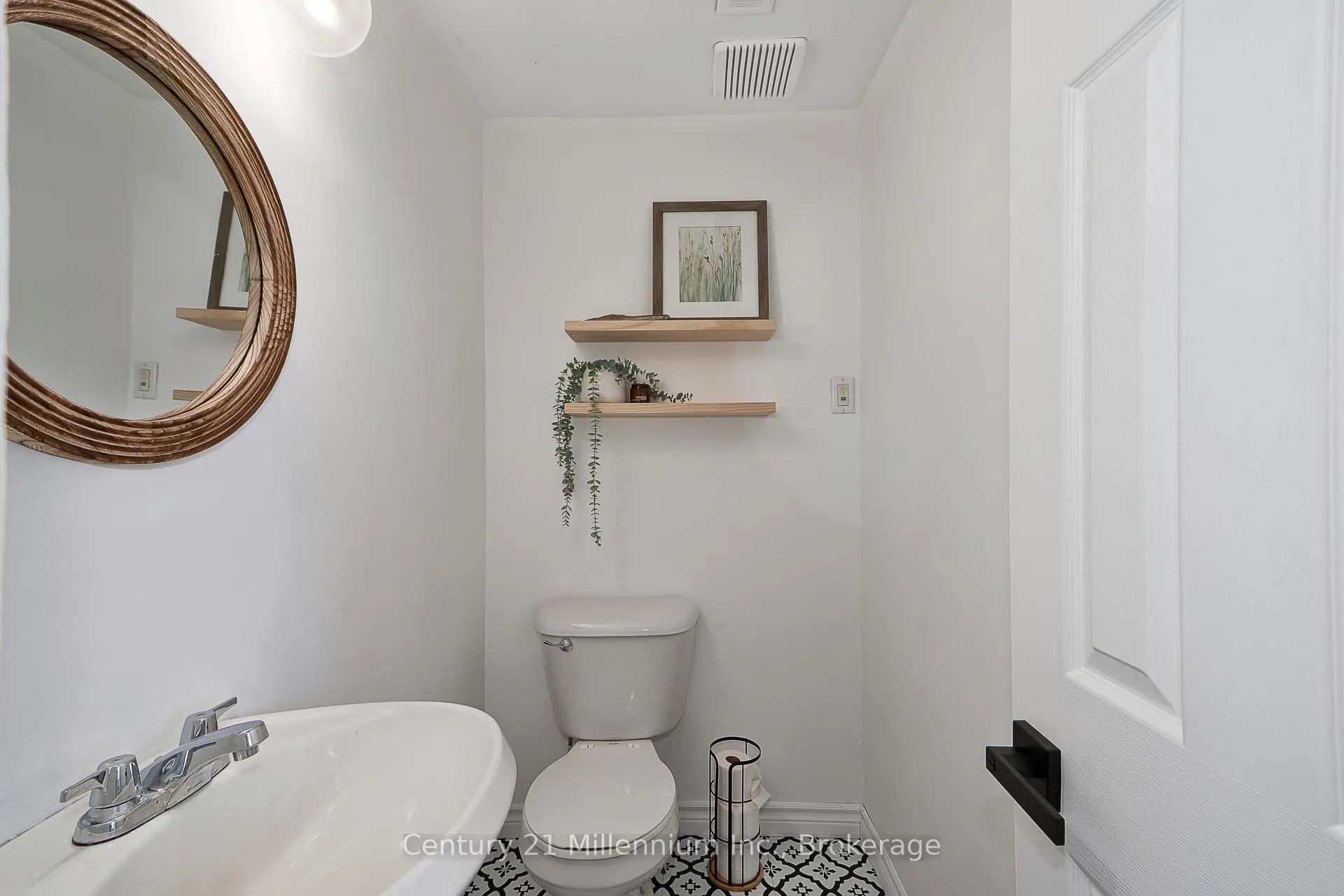 Photo 16 of 22 Dickson Road, Collingwood — HOMEH