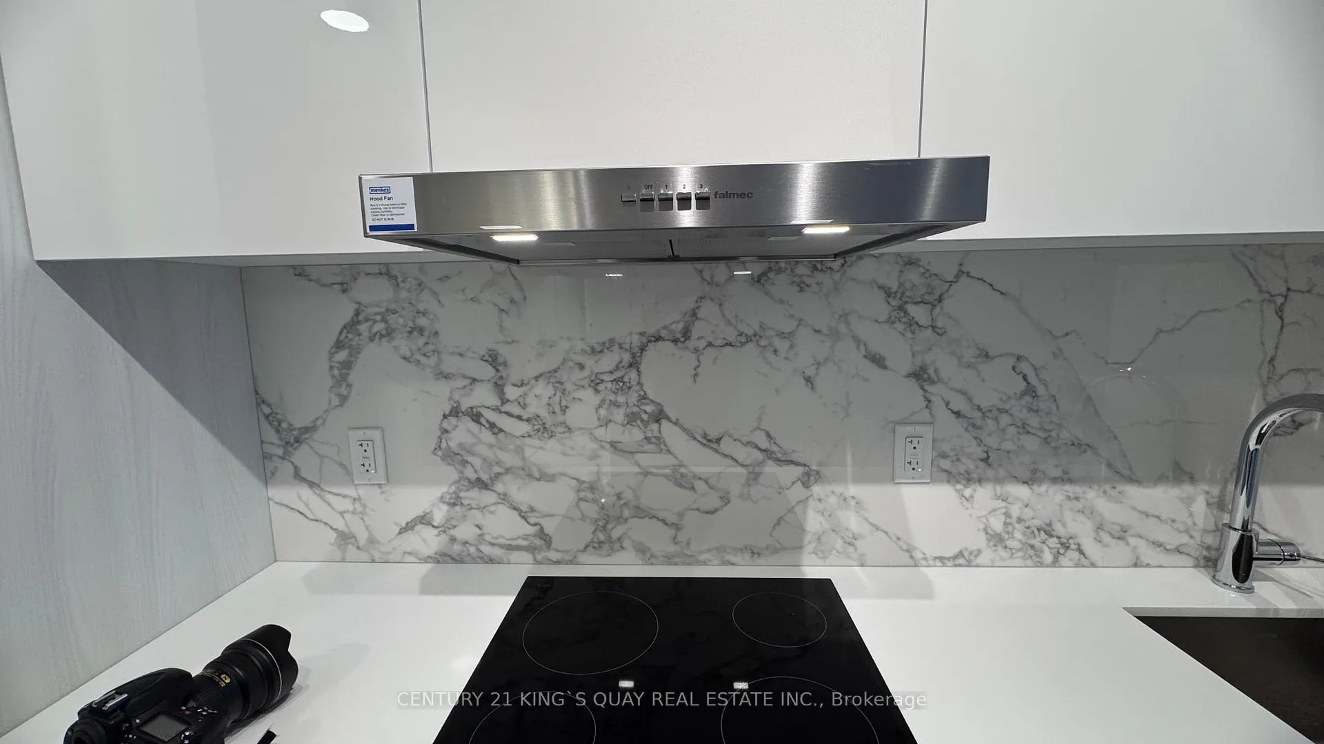 Photo 8 of Unit 3007, 225 Commerce Street, Vaughan, Vaughan Corporate Centre — HOMEH